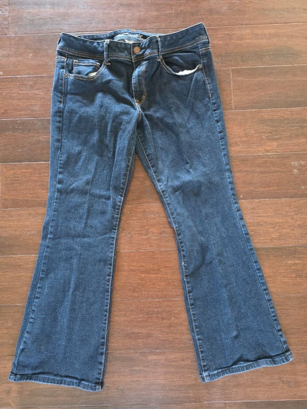 American Eagle Outfitters Women's sz 18 Original bootcut jeans